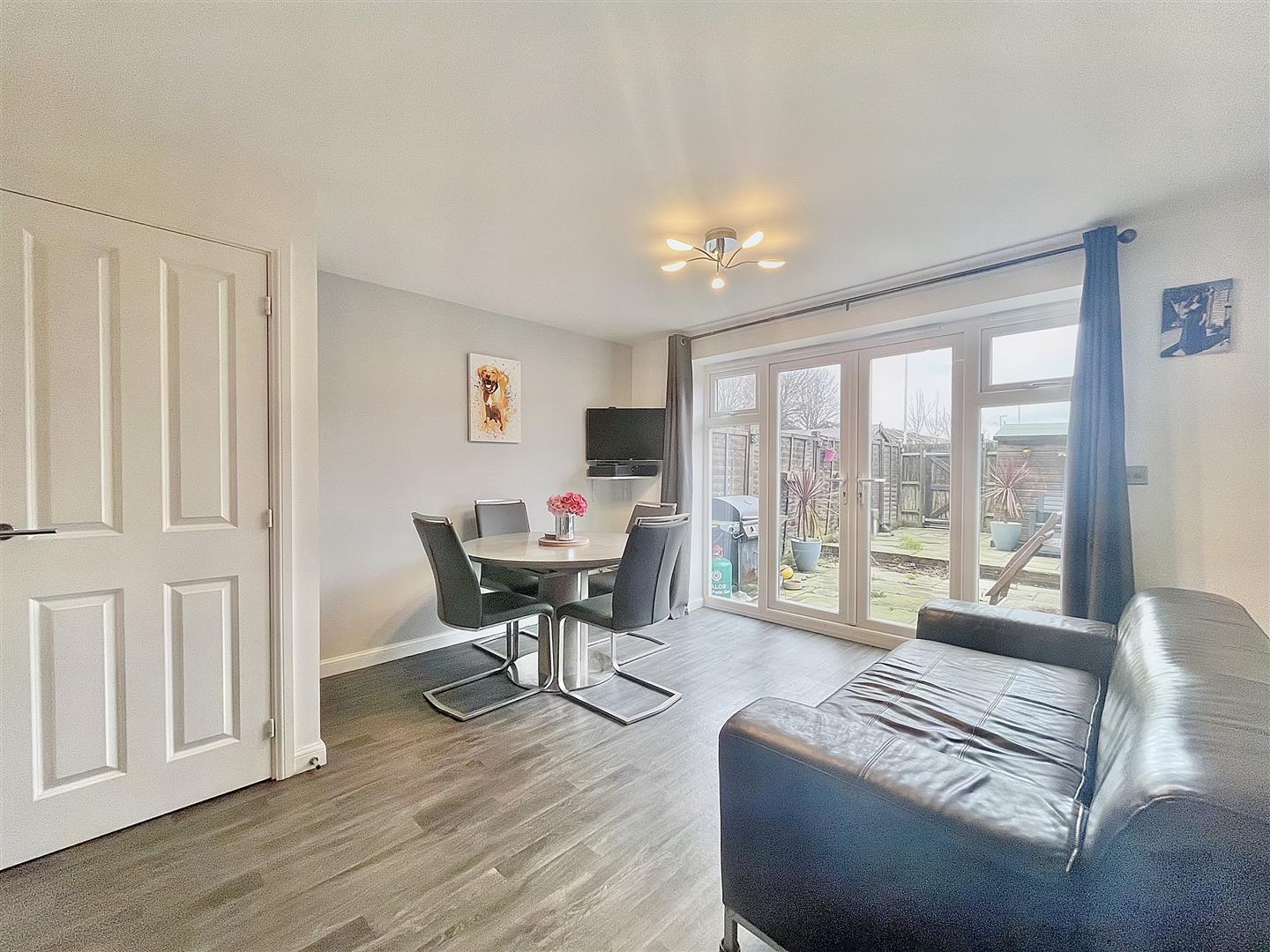 Property Details for Weavers Close Eastbourne East Sussex BN21 2BA